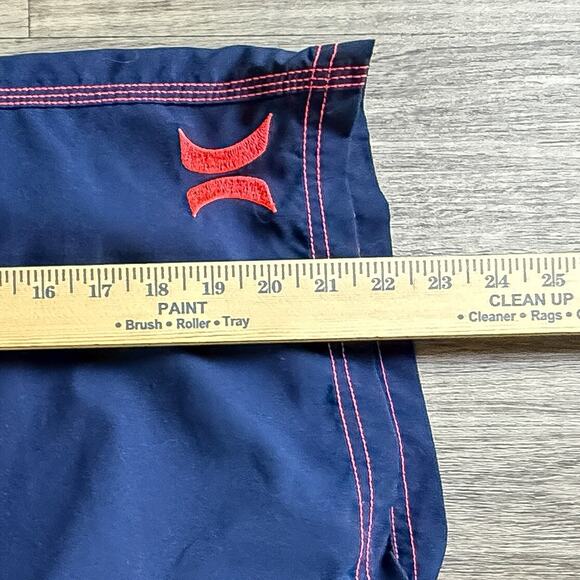 Hurley Men’s Solid Blue & Red Board Shorts Size 38 Quick-Dry, Drawstring - Picture 4 of 5